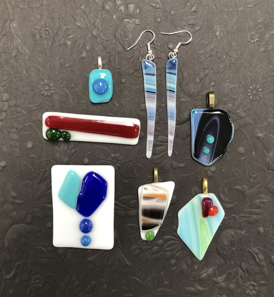 3bags/pack 84g Confetti Glass Fusing Design Supplies DIY Jewelry Glass  Pendants