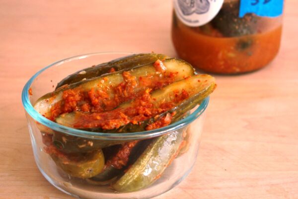 bowl of fermented pickles