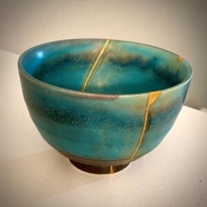 Learn Traditional Kintsugi on ceramic pottery